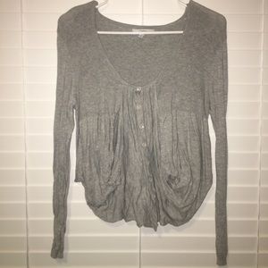 Cute grey long sleeve!